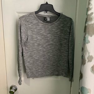 H&M gray long sleeve
